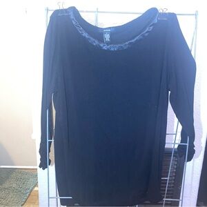 Alfani Women’s Top Black‎ w Satin Neckline Long Sleeves size L